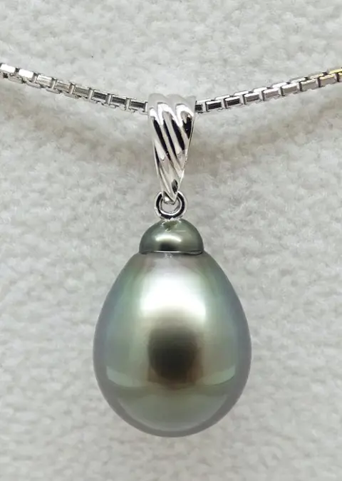 No Reserve Price - Tahitian Pearl, Blue-Green Subtle Peacock , Drop-Shaped, 9.99 X 13.5 mm - 18 karaat Witgoud - Hanger