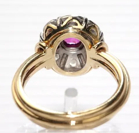 HANDCRAFTED - 18 karaat Geel goud, Witgoud - Ring - 0.50 ct Robijn - Diamanten