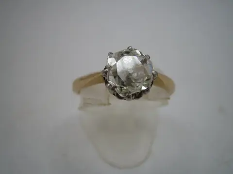 Barock Diamant Ring Solitär Altschliff ca. 7 -7,5 x4 mm - 18 karaat Geel goud - Ring