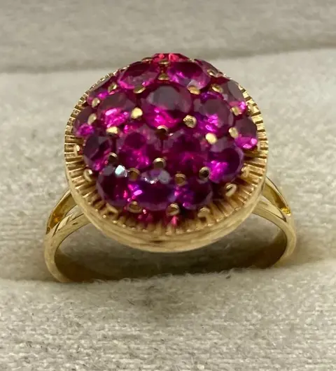 NO RESERVE PRICE - 18 karaat Geel goud - Ring Robijn