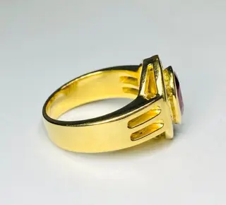 18 karaat Goud - Ring - 2.00 ct Robijn - Diamanten