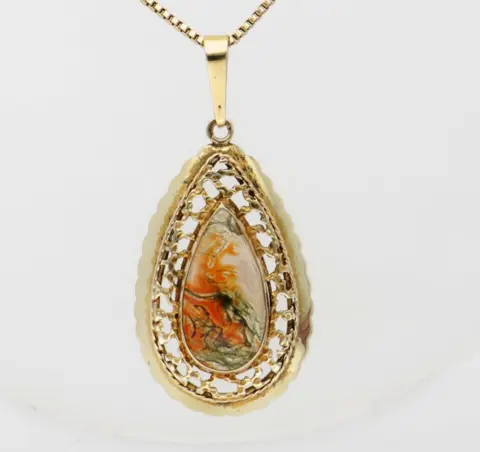 14 karaat Goud - Collier met hanger - 4.43 ct - Mosagaat