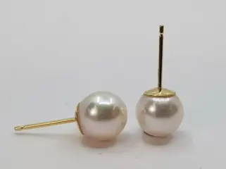 no reserve - 7x7.5mm Akoya Pearls - 14 karaat Geel goud - Oorbellen