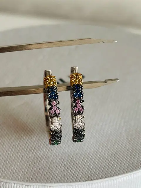 Tous - 18 karaat Witgoud - Oorbellen - 0.30 ct Diamant - Diamanten