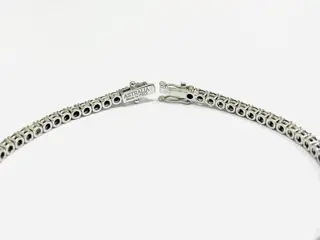 Astralia - 18 karaat Witgoud - Armband - 4.62 ct Diamant - Diamanten