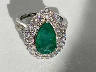 Lab Report GIA - 14 karaat Witgoud - Ring - 2.86 ct Smaragd - Diamanten