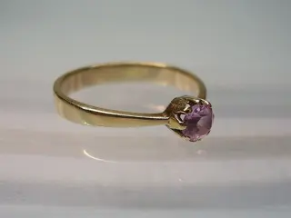 8 karaat Goud - Ring - 0.45 ct Amethist