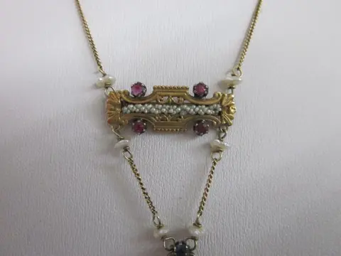 14 karaat Goud - Collier met hanger Gemengd - Robijnen