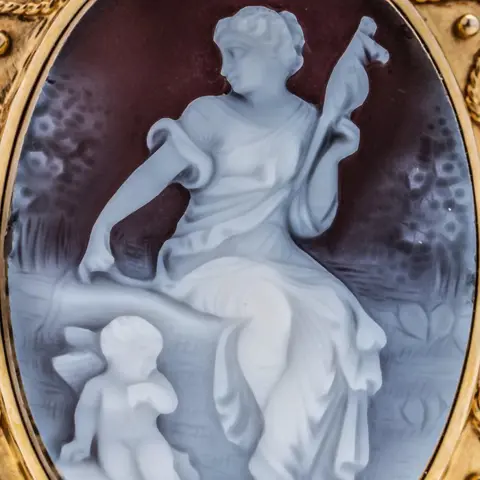 Carved Sardonyx Cameo - 15 karaat - Broche