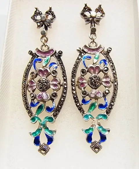 Goldschmiede-Arbeit in polychromen Emaille - 14 karaat Geel goud, Zilver - Oorbellen - gefacetteerd pyriet