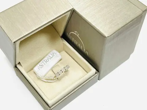 Astralia - 18 karaat Witgoud - Ring - 0.45 ct Diamant