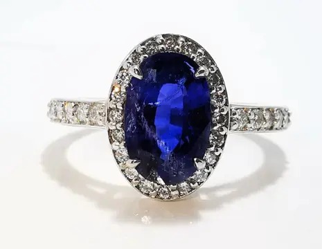 SIN RESERVA Raro Afganistán Blue 2.21ct GIA sin trata 4.56gr - 18 karaat Witgoud - Ring - 1.89 ct Saffier - Diamanten