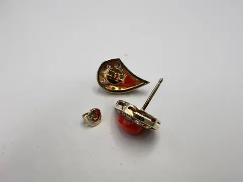 14 karaat Geel goud - Oorbellen Koraal - Diamanten