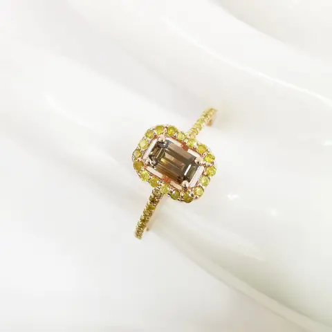 0.40 ct vs fancy deep brown & 0.36 ct fancy intense yellow diamonds designer halo ring - 14 karaat Rosé goud - Ring Diamant - Diamanten, AIG gecertificeerd zonder reserve