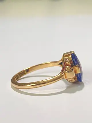18 karaat Geel goud - Ring - 3.00 ct Spinel