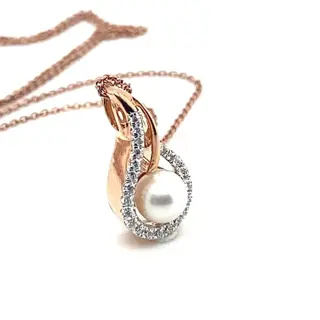14 karaat Rosé goud - Hanger - 0.72 ct Zoetwater parel - Diamanten