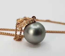 11x12mm Round Tahitian Pearl - 14 karaat Rosé goud - Hanger - 0.04 ct