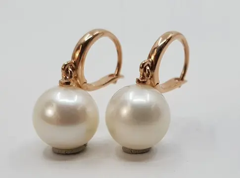 No Reserve - 10x11mm Round White Edison Pearls - 14 karaat Rosé goud - Oorbellen