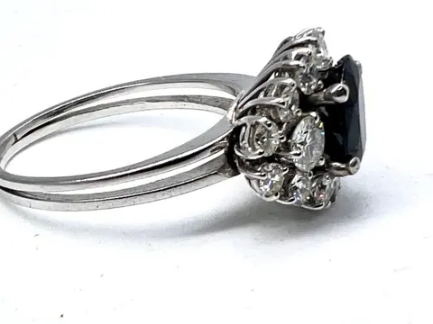 18 karaat Goud, Witgoud - Ring - 2.80 ct Saffier - Diamanten