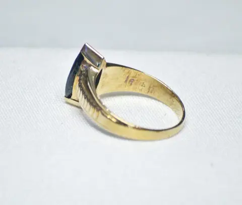 14 karaat Geel goud - Ring Saffier