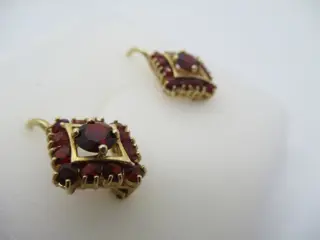18 karaat Goud - Oorbellen - 0.60 ct Granaat - Granaatstenen