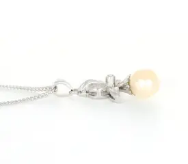 Vintage - No Reserve Price - 18 karaat Akoya parel, Witgoud - Collier met hanger - 0.02 ct Diamant