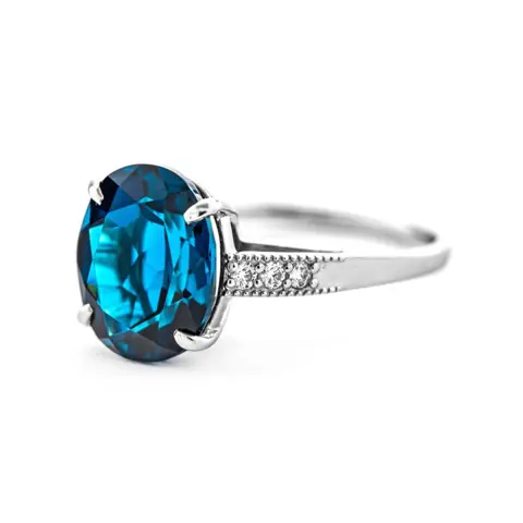 4.06 tcw Tourmaline Ring Platina - Ring - 4.00 ct Toermalijn - Diamanten van 0,06 ct - geen minimumprijs