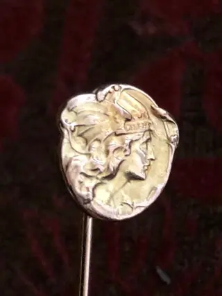 E.Henri Becker (1871-1971) - 18 karaat Goud - Broche, Dasspeld