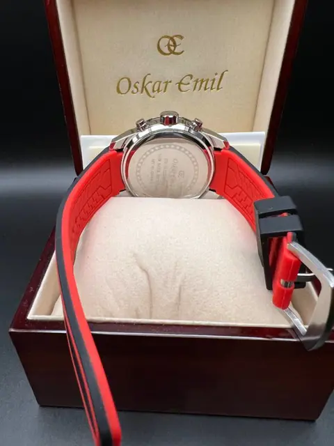 Oskar Emil - Grenoble Tachymeter Silver - Heren - 2011-heden