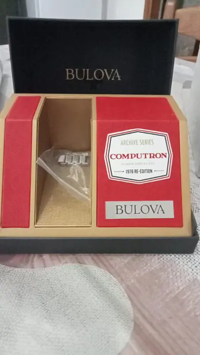 Bulova - Computron Quartz Digital LED 1976 Re-Edition - 96C139 - Heren - 2011-heden