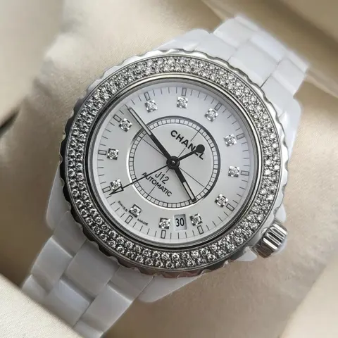 Chanel - J12 Automatic 38 Mm - H1629 - Dames - 2011-heden