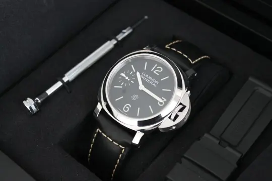 Panerai - Luminor Logo - PAM01084 - Heren - 2023