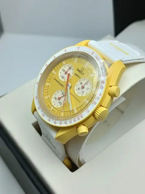 Swatch - Moonswatch - Mission to Sun - SO33J100 - Unisex - 2011-heden