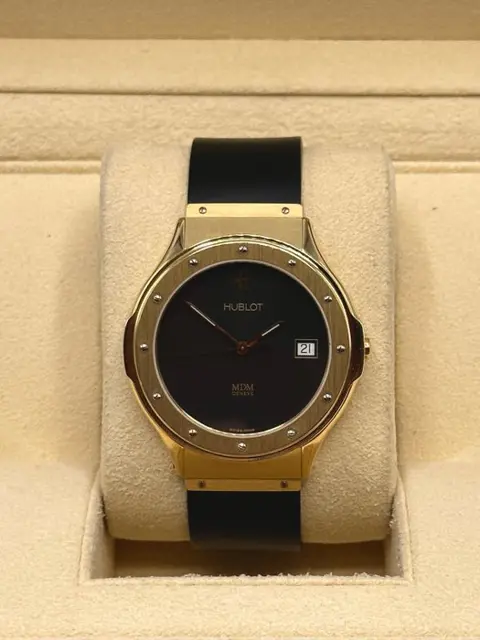 Hublot - Classic Fusion 18K Gold MDM Geneve - 1823 - Heren - 1990-1999
