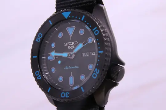 Seiko - Dark Blue Knight 5KX - SRPD81K | 4R36-07G0 - Heren - 2011-heden