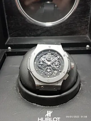 Hublot - Big Bang - 310.kx.1140.rx - Heren - 2011-heden