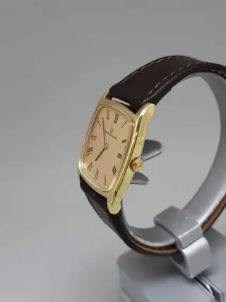 Universal Genève - Slim Mechanical 18k GP - 42 - Unisex - 1960-1969