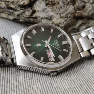 Seiko - Quartz "QZ" Green Dial - 0923-8020 - Heren - 1970-1979