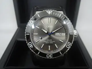 Oris - Aquis Hammerhead - Ref. 01 752 7733 4183-Set RS - Heren - 2011-heden