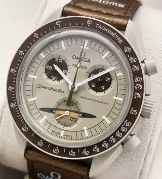 Swatch - Omega x Swatch Moonswatch Mission to Saturn - SO33T100 - Heren - 2022
