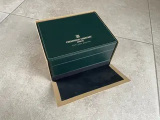 Frédérique Constant - FC-285BS5TB6 - Heren - 2011-heden