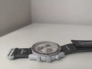 Swatch - Omega - Moonswatch - Mission to Pluto - SO33M1O1 - Unisex - 2023