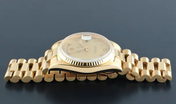 Rolex - Oyster Perpetual Day-Date - Yellow Gold - Ref. No: 18238 - Heren - 1995