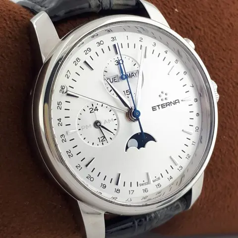 Eterna - Soleure Chronograph Automatic Triple Date Moonphase - 834041 - Heren - 2011-heden