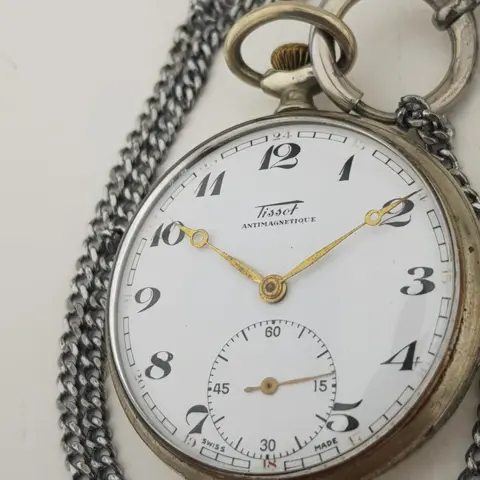 Tissot - Pocket Watch Ca 1949 w Chain - 501F10 NO RESERVE PRICE - Heren - 1901-1949