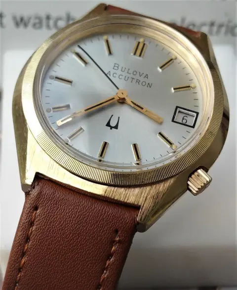 Bulova - Accutron 2192.10-Révisée - N7 - Heren - 1977