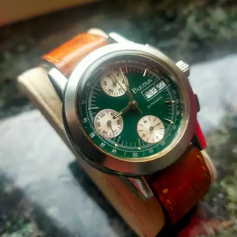 Bulova - Chonograph valjoux 7750automatic - Heren - 1980-1989