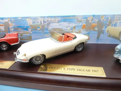 Dinky Toy-Matchbox - 1:43 - British Sportscar Collection Triumph, Jaguar, Austin