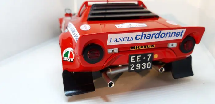 IXO - 1:18 - Lancia Stratos #6 - Drivers:Bernard Darniche (FRA)&Alain Mahe (FRA)