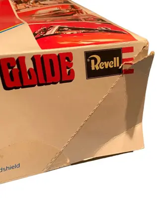 Revell - 1:8 - Harley Davidson - Electraglide